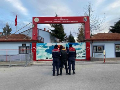 Isparta'da Uyusturucu Madde Ticareti Yapan 2 Sahis Tutuklandi