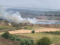 Sigara Izmariti Yangina Neden Oldu, Dumanlar Karayolunu Kapladi