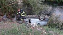 Tavsanli'da Otomobil Çaya Uçtu Açiklamasi 2 Yarali Haberi