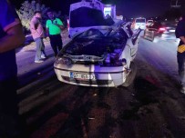 Tirla Otomobilin Çarpistigi Kazada 5 Kisi Yaralandi Haberi