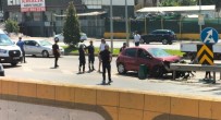 Yalova'da Otomobil Yol Ayriminda Bariyere Çarpti Açiklamasi 1 Yarali Haberi