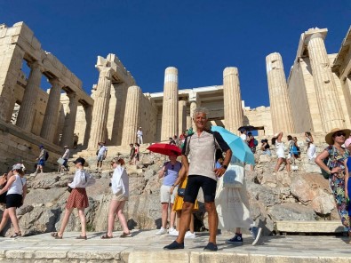 Almanya'dan Kula'ya Bisikletle Vefa Yolculugu