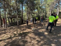 Ormanda Baygin Hale Bulunan Sahis Polis Ve Saglik Ekiplerini Harekete Geçirdi Haberi