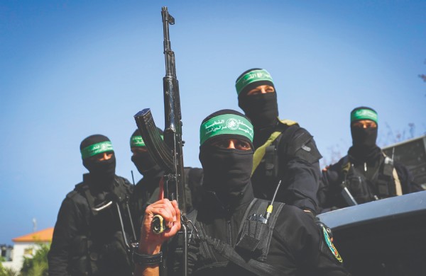 Hamas, Tel Aviv'i roketle vurdu