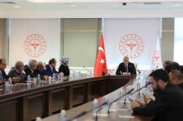 Bakan Memisoglu Açiklamasi '(Maymun Çiçegi Ve Covid-19) Su Anda Herhangi Bir Alarm Durumumuz Söz Konusu Degil'