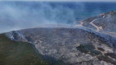 Bozcaada'daki Orman Yangini Dron Ile Görüntülendi