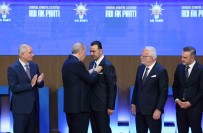IYI Parti'den Istifa Edip AK Parti'ye Geçen Izsiz Açiklamasi 'Tekrar Yuvamda Olmanin Mutlulugunu Yasiyorum'