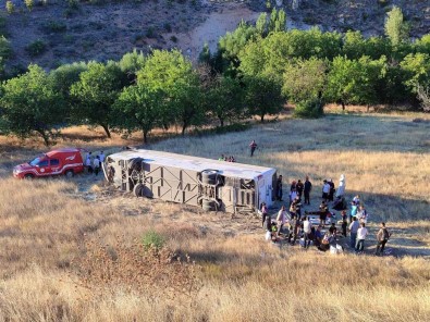 Malatya'da Yolcu Otobüsü Sarampole Uçtu Açiklamasi 22 Yarali