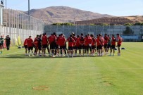 Sivasspor, Kayserispor Maçi Hazirliklarini Sürdürdü Haberi