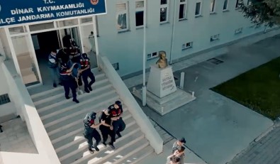 Cezaevi Firarisi 4 Mahkum JASAT'in Takibi Ile Yakalandi