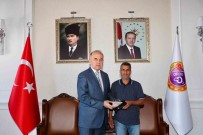 Irakli Muhammed'den Örnek Davranis Haberi