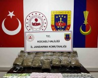 Kocaeli'de 2 Araçta 23 Kilo Bonzai Ele Geçirildi Haberi