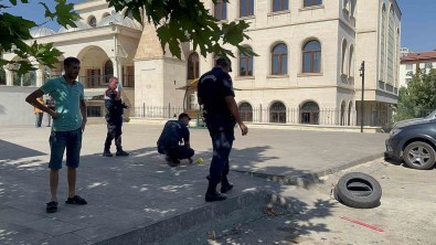 Namaz Kilmak Için Camiye Giderken Merminin Hedefi Oldu