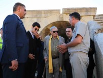 Konuralp Antik Tiyatrosu Usta Tiyatrocuyu Agirladi Haberi