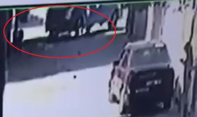 Sokakta Oyun Oynayan 4 Yasindaki Elif'in Ölümüne Neden Olan Feci Kaza Kamerada