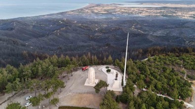 Tarihi Gelibolu Yarimadasi'ndaki Yanan Alanlar Havadan Görüntülendi