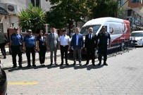 Vali Ünlü, Mobil Göç Aracinin Çalismalarini Yerinde Inceledi