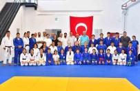 Yunusemre Judoda Yeni Basarilara Kenetlendi
