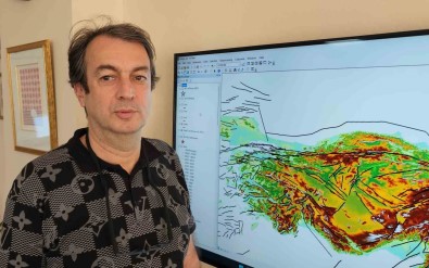17 Agustos'un Yildönümünde Profesörden Pamukova-Geyve, Gemlik Körfezi, Bandirma Ve Izmir'de Deprem Uyarisi