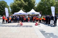 Arama Kurtarma Ekipleri Oryantiring Yarismasinda Mücadele Etti Haberi
