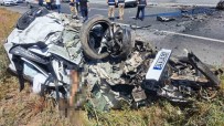 Erzincan'da Feci Trafik Kazasi Açiklamasi 3 Ölü, 4 Yarali Haberi