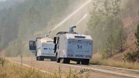 Karabük'teki Orman Yangini Rüzgarin Etkisiyle Yayiliyor Haberi