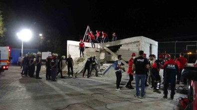 Marmara Depreminin Yil Dönümünde Gerçegi Aratmayan Tatbikat