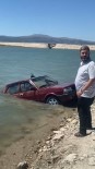 Sürücüsünün El Frenini Çekmeyi Unuttugu Otomobili Baraja Uçtu Haberi