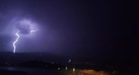 Van'da Simsekler Geceyi Aydinlatti Haberi