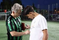 25 Yil Sonra Kocaelispor'un Anma Etkinliginde Bir Araya Geldiler Haberi