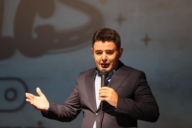 Gürün'de Basariya Ödül Yagmuru