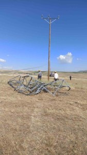 Aras EDAS'in Hirsizlarla Basi Dertte