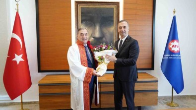 ATÜ'de Rektörlük Devir-Teslim Töreni Gerçeklestirildi