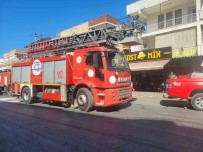 Isyerindeki Yangin Erken Müdahaleyle Söndürüldü