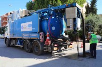 Kepez'de Kanalizasyon Hatlari Temizleniyor