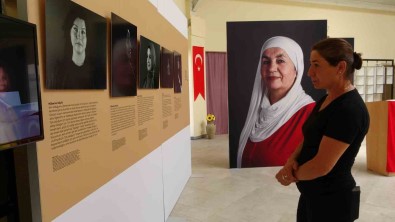 60 Yil Önce Hollanda'ya Göç Eden Türk Kadinlarinin Fotograf Sergisi Duygu Dolu Anlara Sahne Oldu