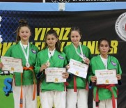 Bilecikli Sporcular Madalyalarla Döndü