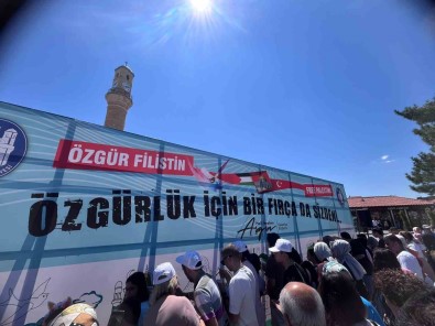 Bu Firça Darbeleri Özgür Filistin Için