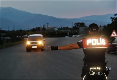 Erzincan'da 11 Yil 4 Ay Hapis Cezasi Bulunan 8 Kisi Yakalandi