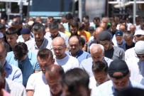 Konya'da Ismail Haniye Ve Hayatini Kaybeden Filistinliler Için Giyabi Cenaze Namazi