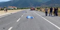 Otomobil Ile Motosiklet Çarpisti Açiklamasi 1 Ölü