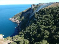 Sinop'ta Uçurumdan Düsen Itfaiye Erinin Cansiz Bedenine Ulasildi