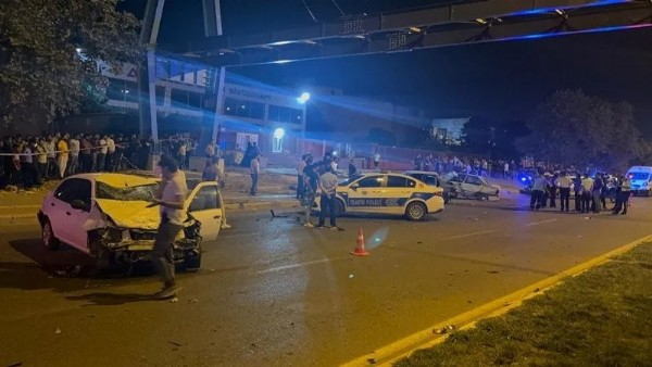 Şanlıurfa'da otomobil yayaların arasına daldı: 5 çocuk hayatını kaybetti