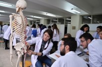 BUÜ'ye 81 Ilden Ögrenci Geldi