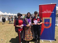 Köyde Kadinlara KADES Anlatildi