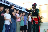 Senlik Çocuklarin Ayagina Geldi Haberi