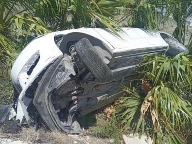 Antakya'da Trafik Kazasi  Açiklamasi 3 Yarali