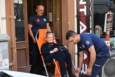 Büyüksehirden Vatandaslara Hasta Nakil Ambulansi Hizmeti
