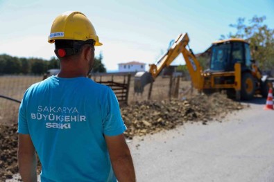 Kahramanlar Mahallesi'nin Içme Suyu Hatti Yenileniyor