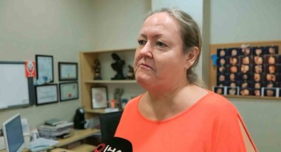 Antalya'da Ingiliz Hastanin Karnindan 6 Kilogram Kitle Çikarildi